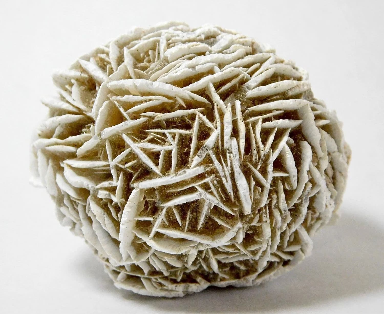 Гипс (пустынная роза)